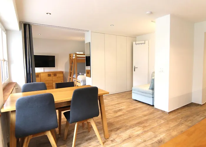 Apartman Jaeggi 44 By *